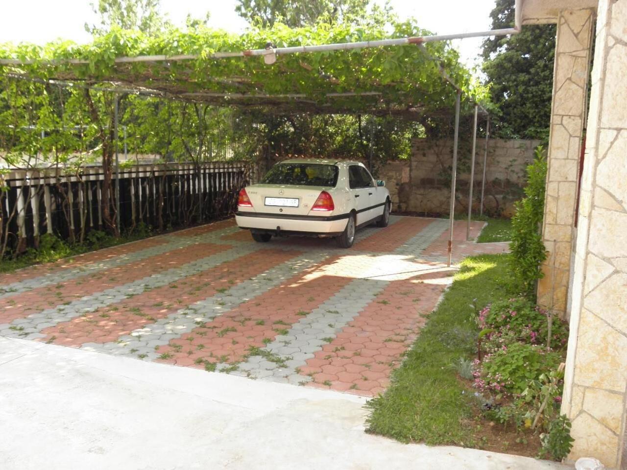 Apartments Petar - 30 M From Sandy Beach Nin Exterior photo